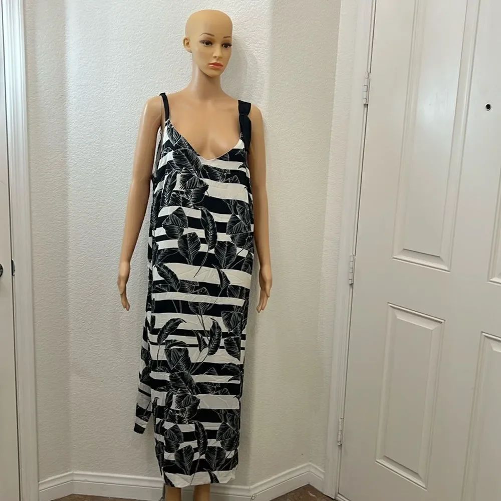 Vince Camuto Dress Sz 18W Sunrise Bay Black White Palm Leaf Adjustable Straps